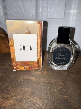NIB- Sweet Amber GODA Extract De Parfum -